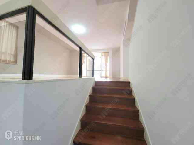 Mid Levels Central - May Tower Block 1 07