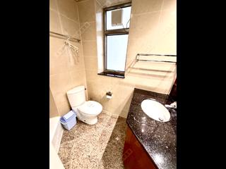 West Kowloon - Sorrento Phase 1 Block 6 08