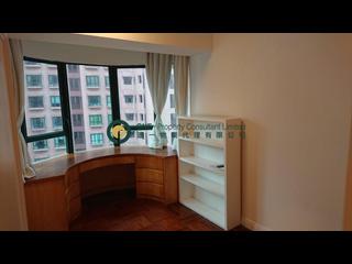 Mid Levels Central - Hillsborough Court 05