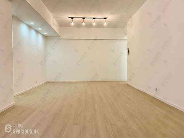 Sai Ying Pun - Rhine Court Block B 05