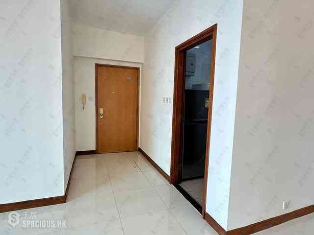 Shek Tong Tsui - The Belcher's Phase 1 Block 2 03