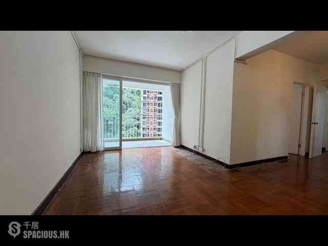 Mid Levels Central - Merry Court 01
