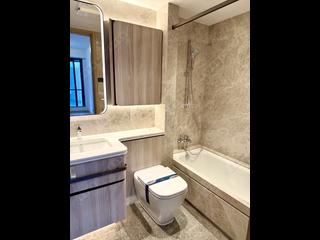 Wong Chuk Hang - The Southside Phase 4A 08