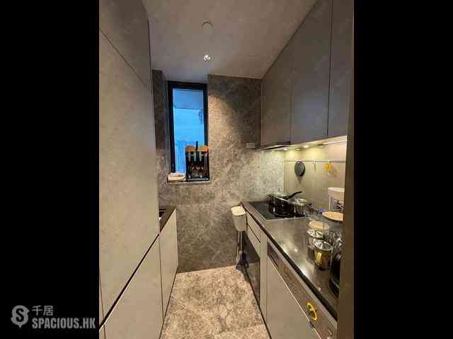Sai Ying Pun - 15 Western Street 06