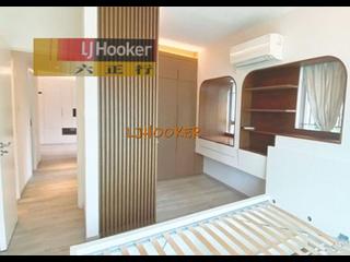 Sai Ying Pun - Centre Place 05
