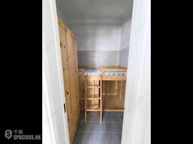 Mid Levels Central - Clovelly Court Block 2 14