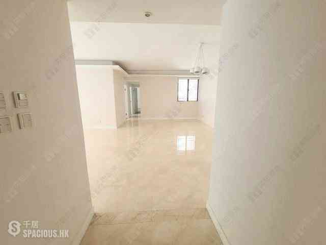 Mid Levels Central - Clovelly Court Block 2 06