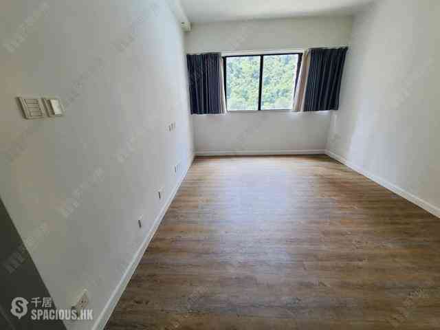 Mid Levels Central - Clovelly Court Block 2 12