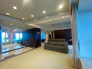 Mid Levels Central - Regence Royale Tower 1 13