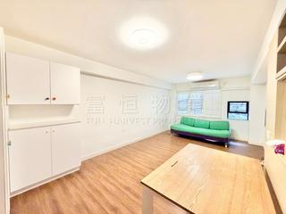 Happy Valley - Elegant Terrace 02