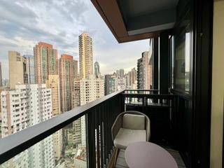Sai Ying Pun - The Queens 02