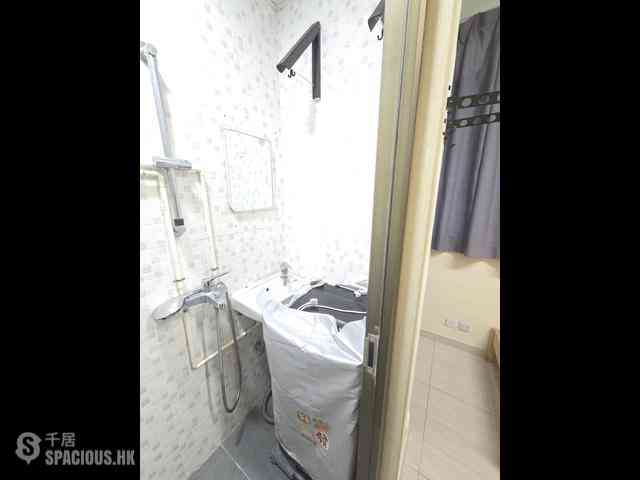 Sai Ying Pun - 20, Third Street 09
