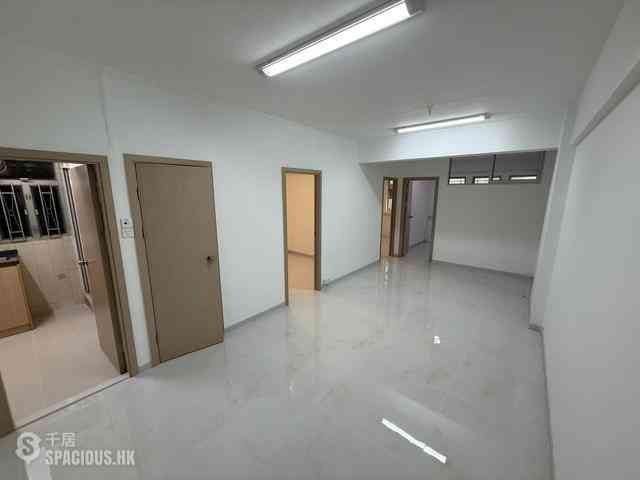 Jordan - Man Fai Building 01