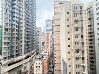 Wan Chai - The Avenue Phase 1 Block 5 02