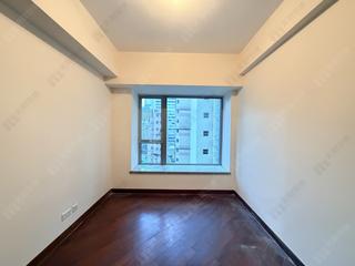 Wan Chai - The Avenue Phase 1 Block 5 07