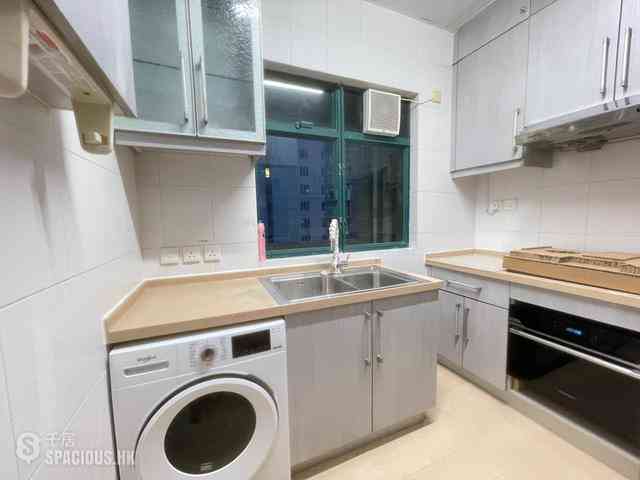 Mid Levels Central - Hillsborough Court 13