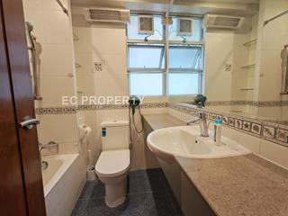 Wan Chai - Phoenix Court 10
