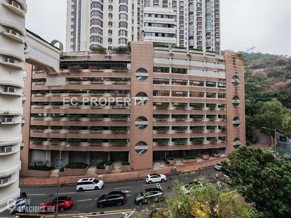 Wan Chai - Phoenix Court 01