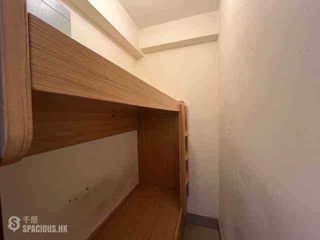 Sai Ying Pun - The Babington 04