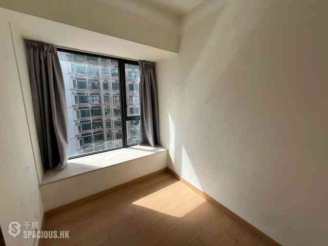 Sai Ying Pun - The Babington 09