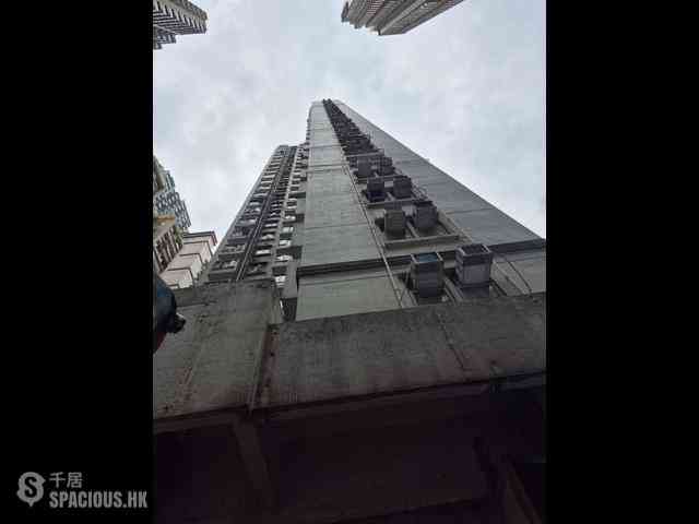 Wan Chai - Silvervale Mansion 01