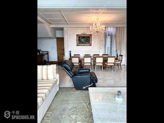 Stanley - Le Palais 02