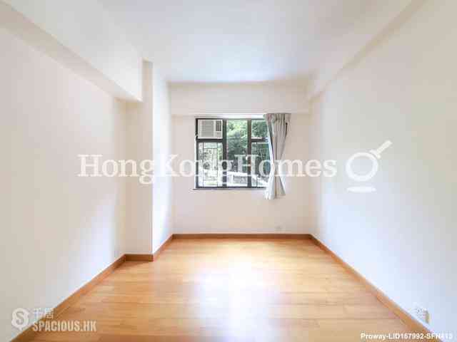 Mid Levels West - Realty Gardens 09