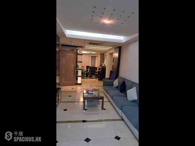 Tsim Sha Tsui - Ocean View Court 02