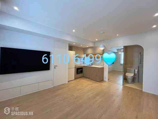 Sai Ying Pun - Golden Phoenix Court 01