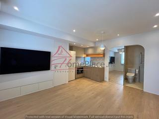 Sai Ying Pun - Golden Phoenix Court 03