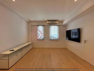 Sai Ying Pun - Golden Phoenix Court 09