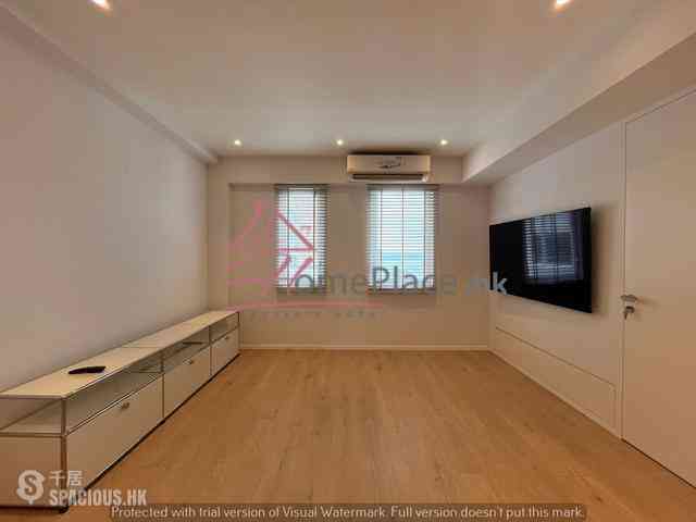 Sai Ying Pun - Golden Phoenix Court 09