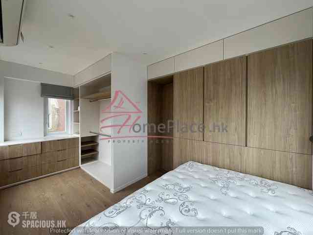 Sai Ying Pun - Golden Phoenix Court 11