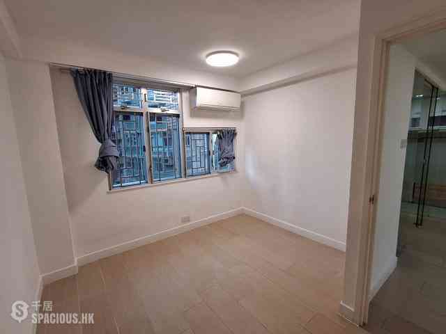 Braemar Hill - Oxford Court Block 1 04