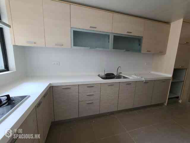 Mid Levels Central - Clovelly Court Block 2 08