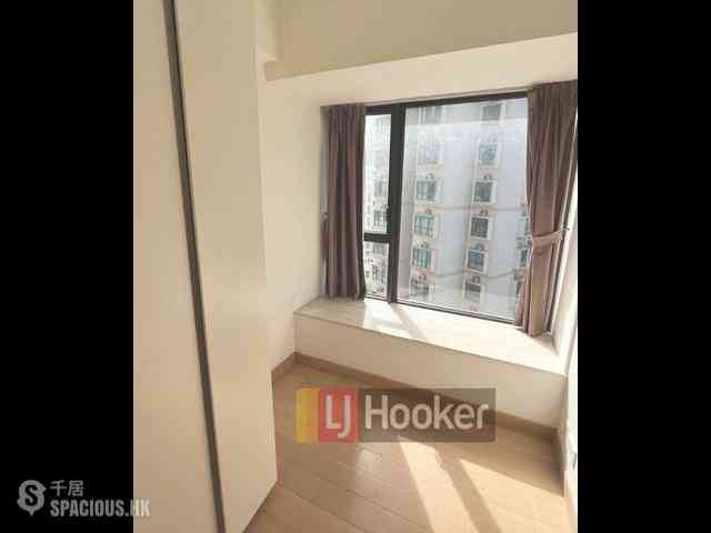 Sai Ying Pun - The Babington 06