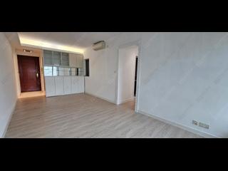 West Kowloon - Sorrento Phase 1 Block 6 06