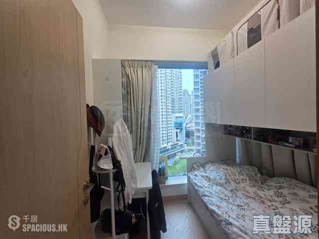 Cheung Sha Wan - Grand Victoria 04