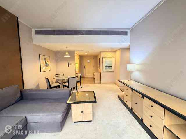 Wan Chai - Convention Plaza Apartments 03