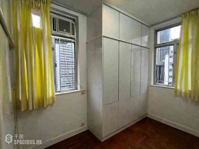 Wan Chai - Hay Wah Building Block A 06