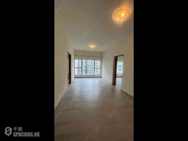 West Kowloon - The Waterfront Phase 1 Block 1 01