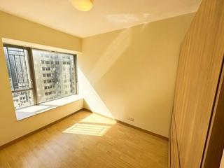 Sai Ying Pun - Island Crest Block 1 06