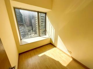 Sai Ying Pun - Island Crest Block 1 09
