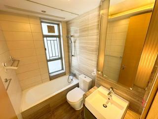 Sai Ying Pun - Island Crest Block 1 07