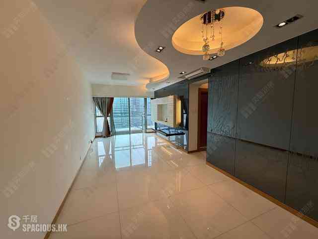 Tsim Sha Tsui - The Victoria Towers Tower 1 01