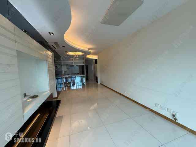 Tsim Sha Tsui - The Victoria Towers Tower 1 02