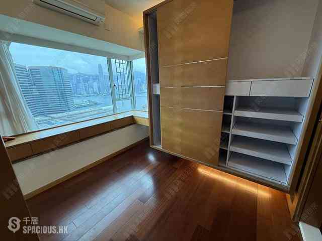 Tsim Sha Tsui - The Victoria Towers Tower 1 08
