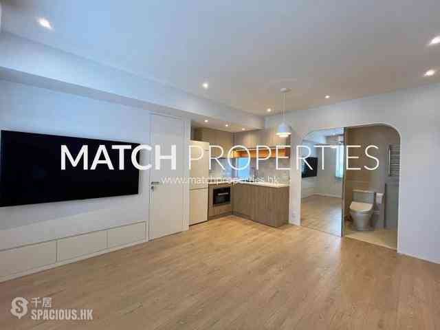 Sai Ying Pun - Golden Phoenix Court 04