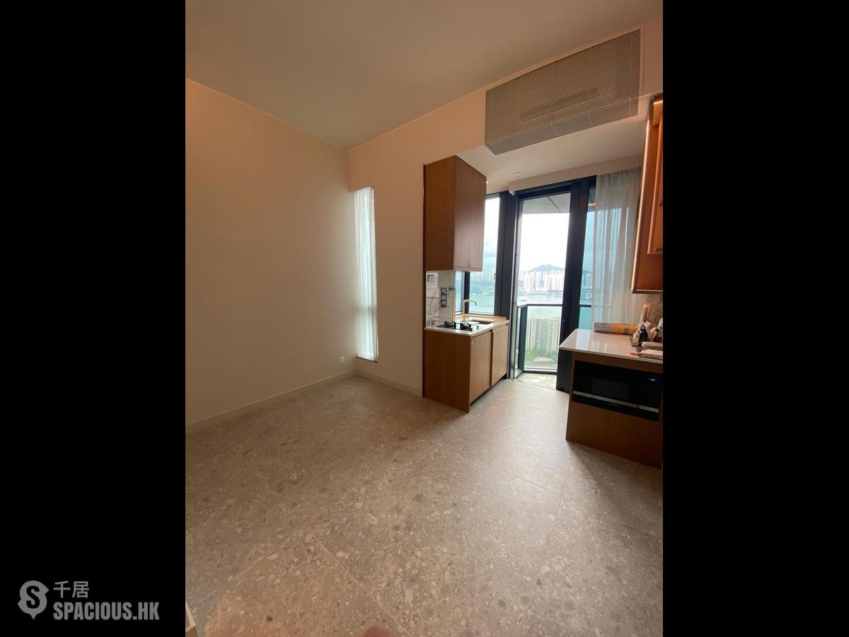 鲗鱼涌 - The Holborn A座 01