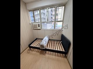 Wan Chai - King Sing Mansion 03